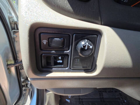 2004 Nissan Sentra