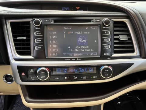 2017 Toyota Highlander XLE