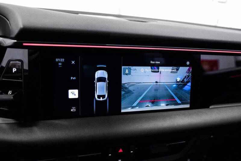 2024 Porsche Macan 4 Electric