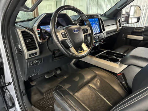 2022 Ford F-350 Super Duty Lariat