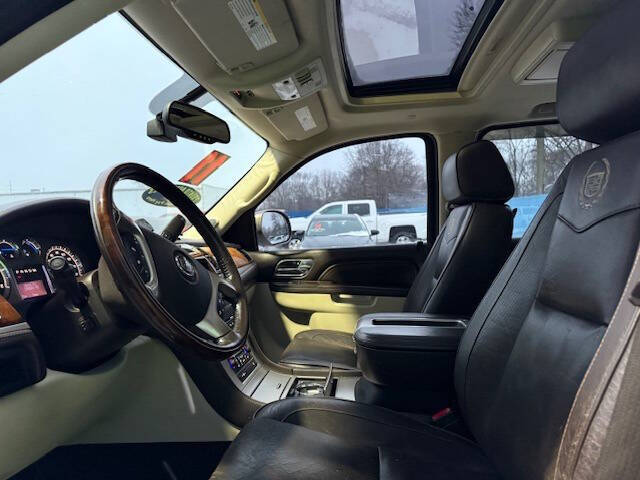 2011 Cadillac Escalade ESV Platinum Edition