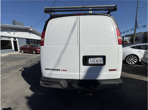 2003 GMC Savana 2500