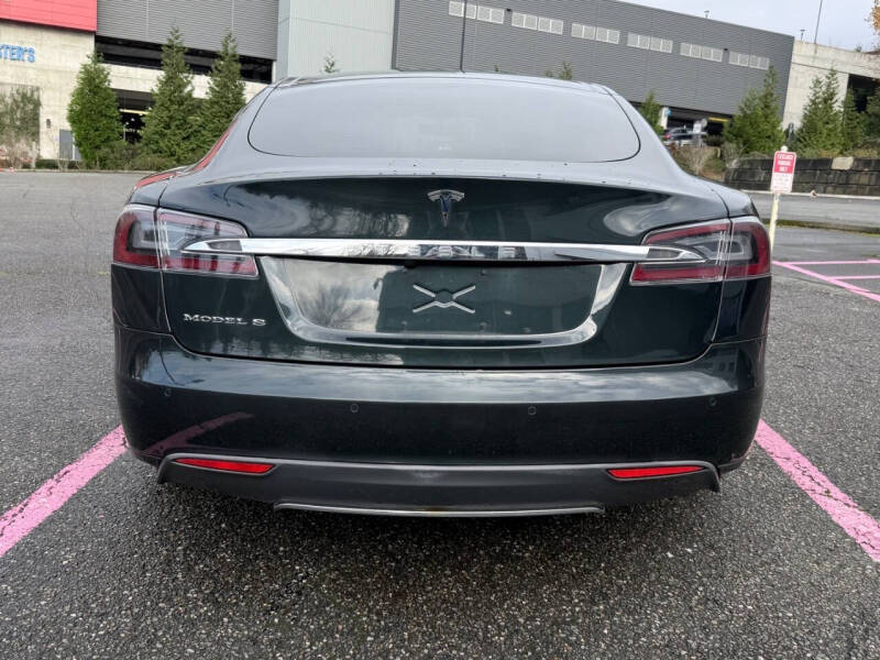 2013 Tesla Model S Performance