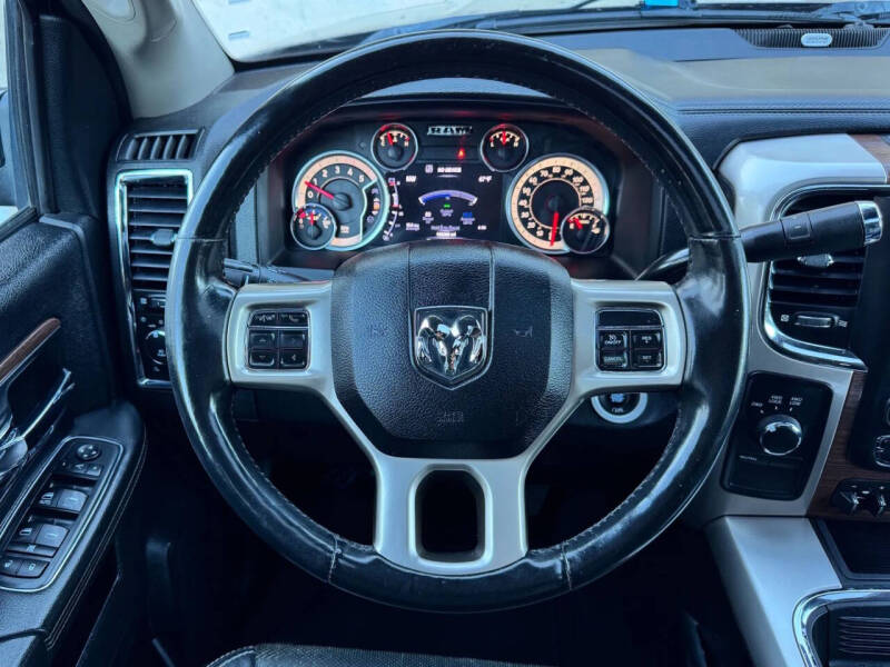 2016 RAM 2500 Laramie
