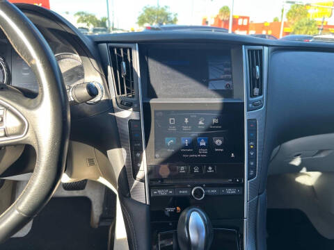 2017 Infiniti Q50 3.0T Sport