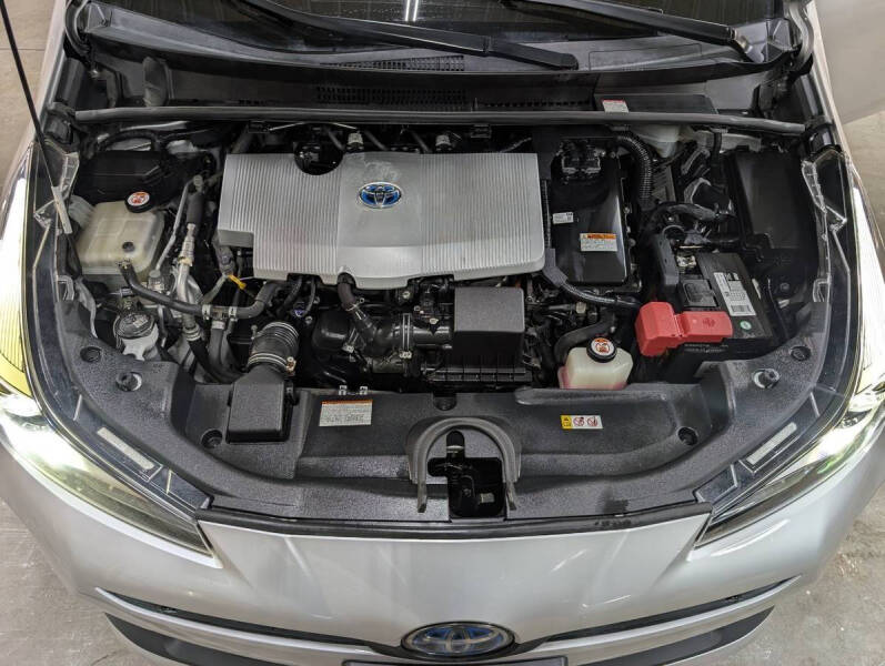 2019 Toyota Prius LE AWD-e