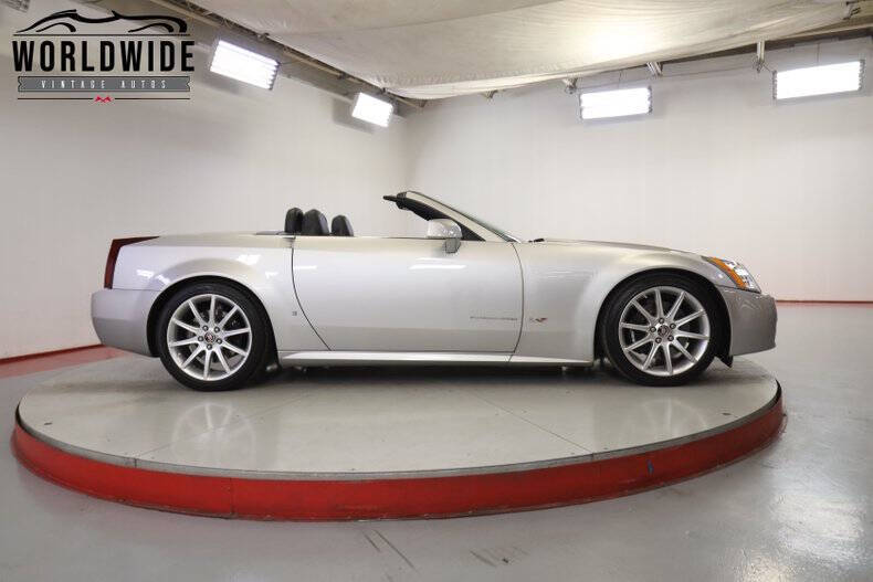 2006 Cadillac XLR-V