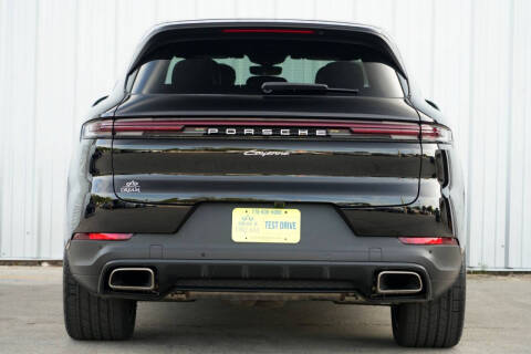 2024 Porsche Cayenne