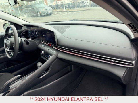 2024 Hyundai Elantra SEL