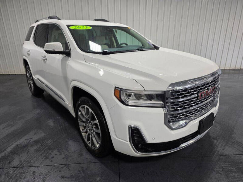 2023 GMC Acadia Denali
