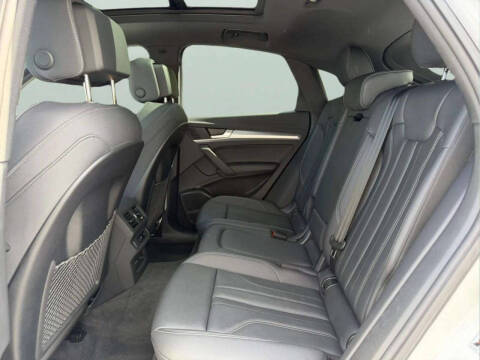 2023 Audi Q5 Sportback quattro S line Prem Plus 45 TFSI