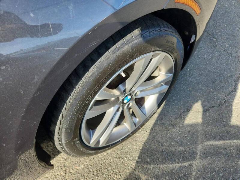 2017 BMW 3 Series 330i xDrive Gran Turismo