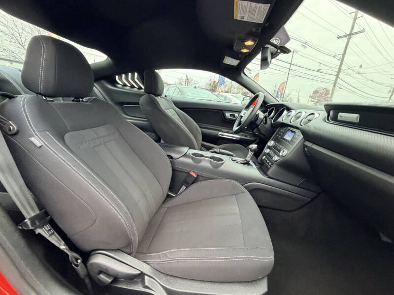 2019 Ford Mustang EcoBoost Premium