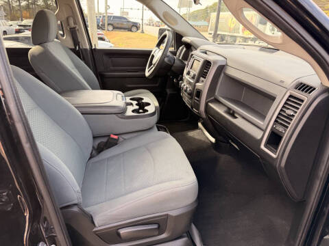 2020 RAM 1500 Classic Express