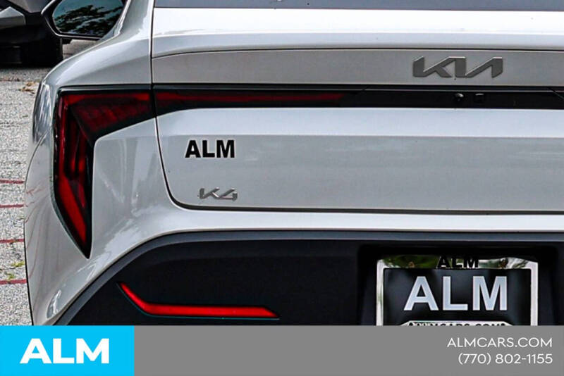 2025 Kia K4 LXS