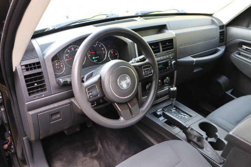 2012 Jeep Liberty Sport