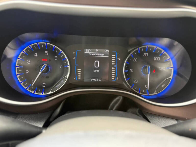 2017 Chrysler Pacifica Touring