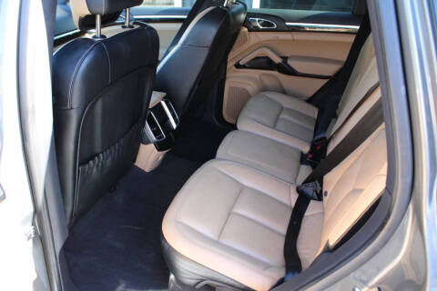 2016 Porsche Cayenne