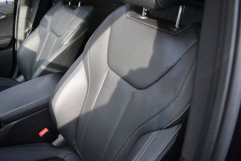 2024 BMW X4 xDrive30i