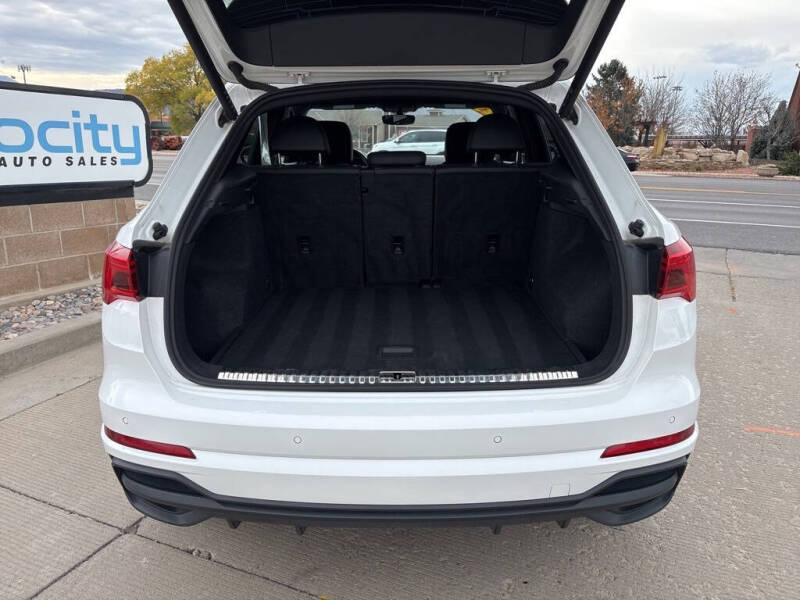 2023 Audi Q3 quattro S line Premium 45 TFSI