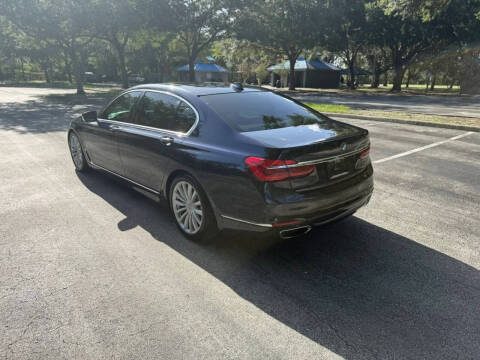 2017 BMW 7 Series 740i