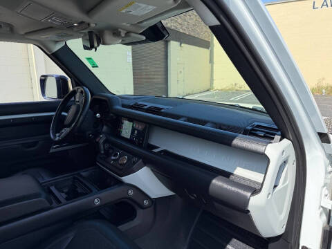 2020 Land Rover Defender 110 HSE