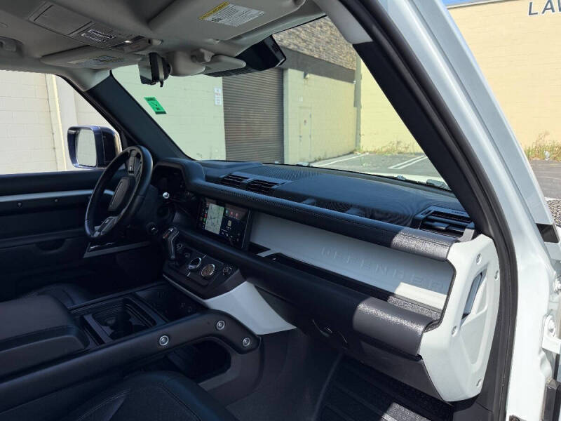 2020 Land Rover Defender 110 HSE
