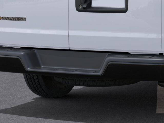 2026 Chevrolet Express 2500