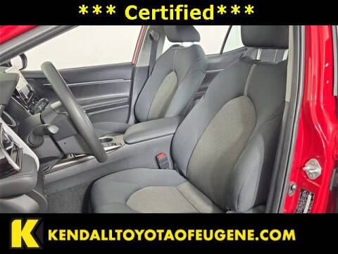 2023 Toyota Camry Hybrid LE