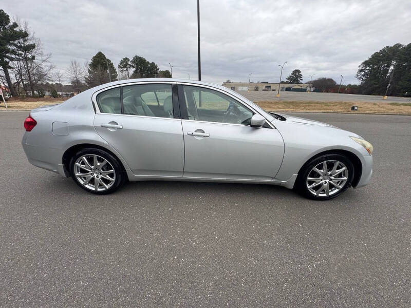 2011 Infiniti G37 Sedan x Sport Appearance Edition