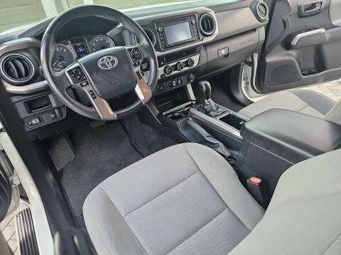 2018 Toyota Tacoma SR5 V6