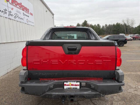 2005 Chevrolet Avalanche 1500 LS