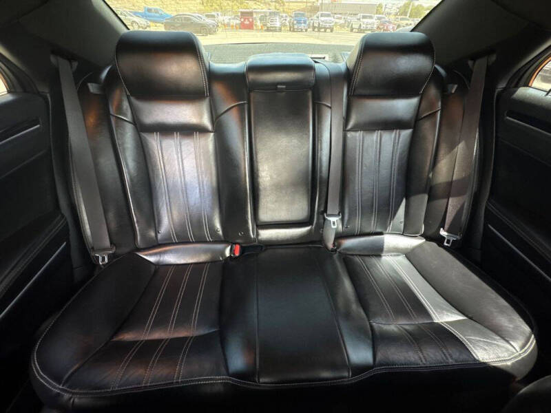 2022 Chrysler 300 S V6