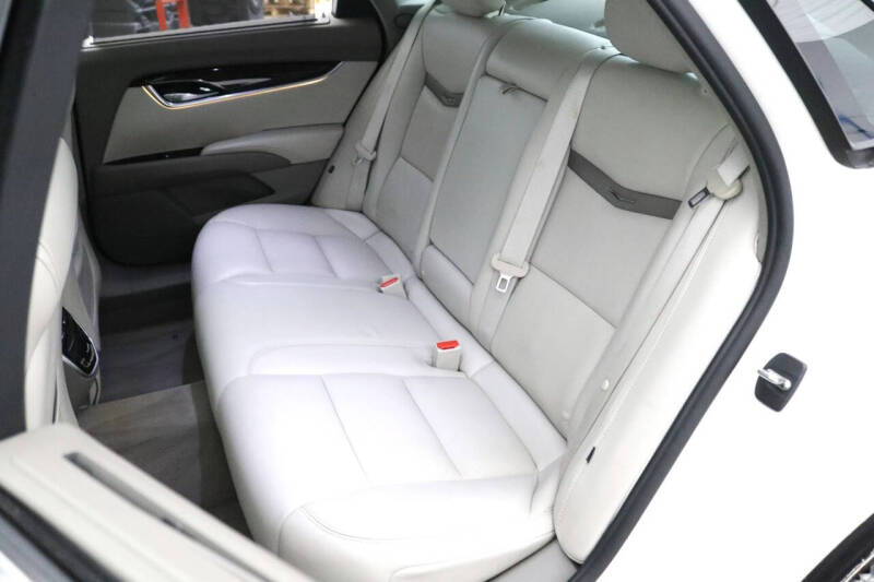 2013 Cadillac XTS Platinum Collection