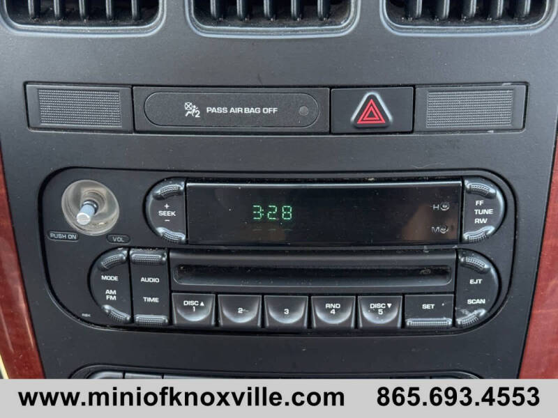 2006 Chrysler Town and Country