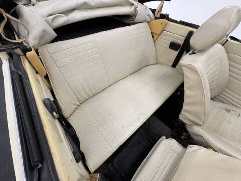 1977 Volkswagen Super Beetle