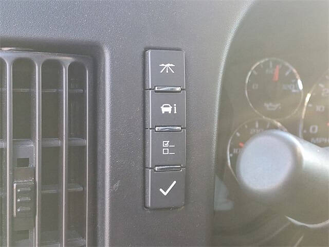 2023 Chevrolet Express 2500