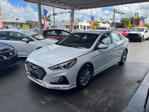 2019 Hyundai Sonata for sale at American Auto Sales in Hialeah FL