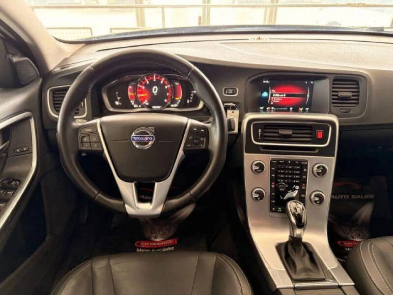 2017 Volvo S60 T5 Dynamic