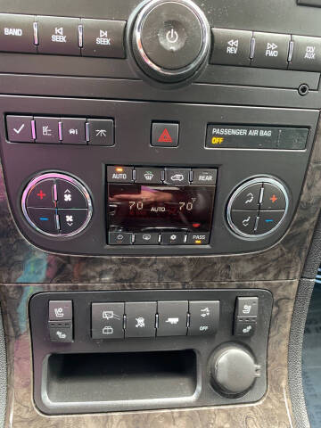 2011 GMC Acadia Denali