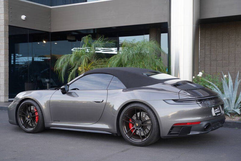2024 Porsche 911 Carrera GTS