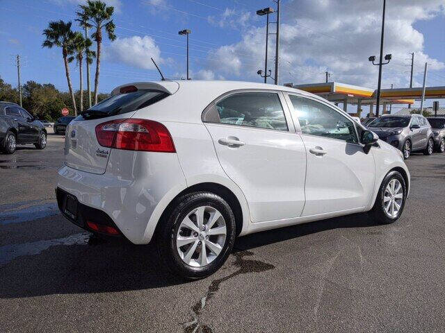 2012 Kia Rio 5-Door EX