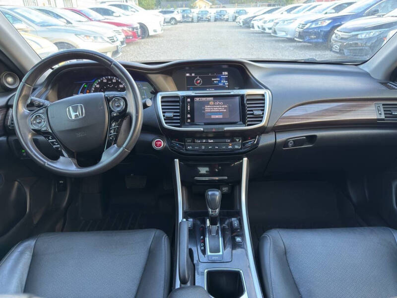 2017 Honda Accord Hybrid Touring