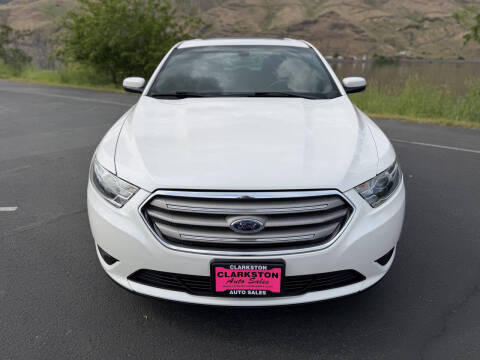 2017 Ford Taurus SEL