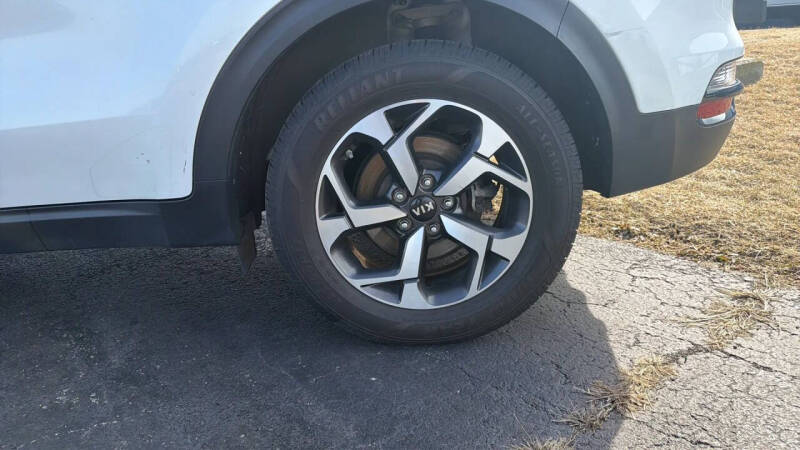 2022 Kia Sportage LX