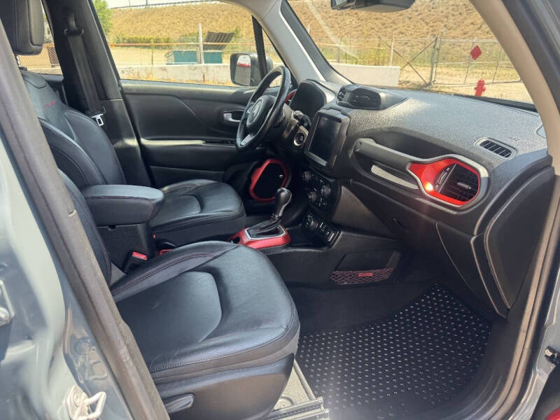 2019 Jeep Renegade Trailhawk