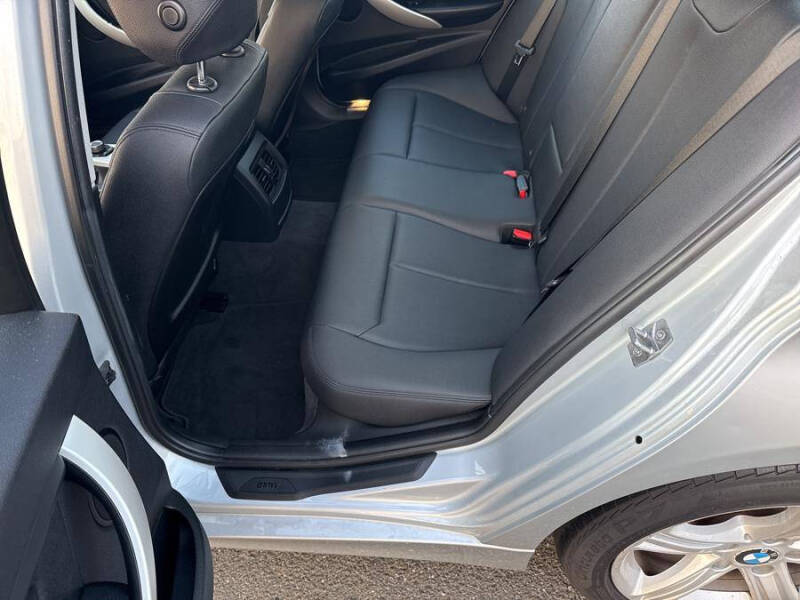 2014 BMW 3 Series 320i xDrive