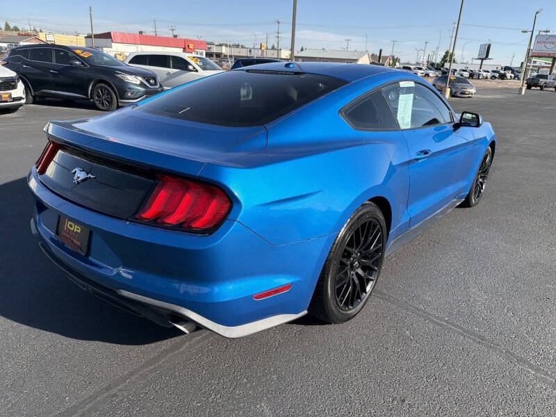 2019 Ford Mustang EcoBoost