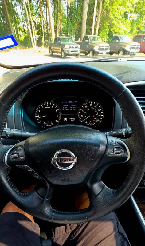 2013 Nissan Pathfinder SV