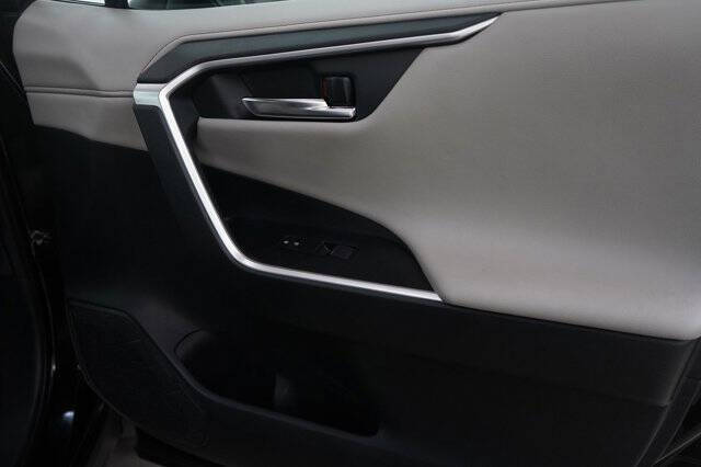 2019 Toyota RAV4 Hybrid Limited